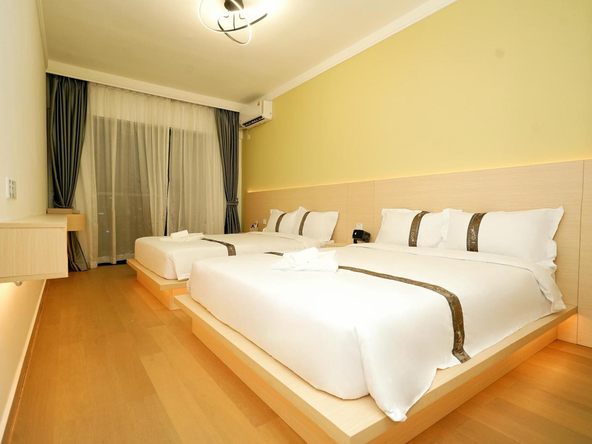 X One Hotel Phnompen Kültér fotó